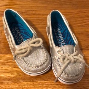 Sperry Top-Siders Sz 4 boat shoes